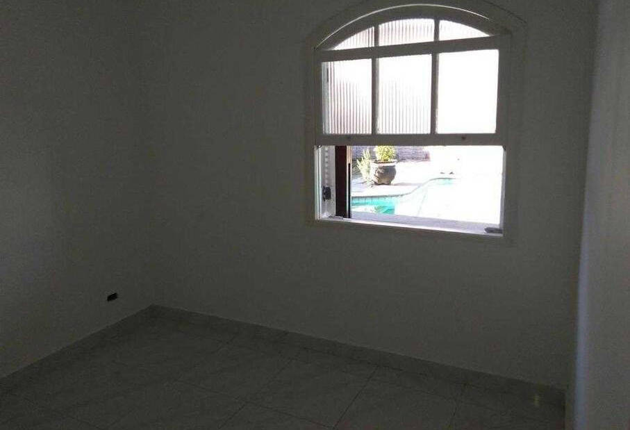 Casa à venda com 5 quartos, 600m² - Foto 9