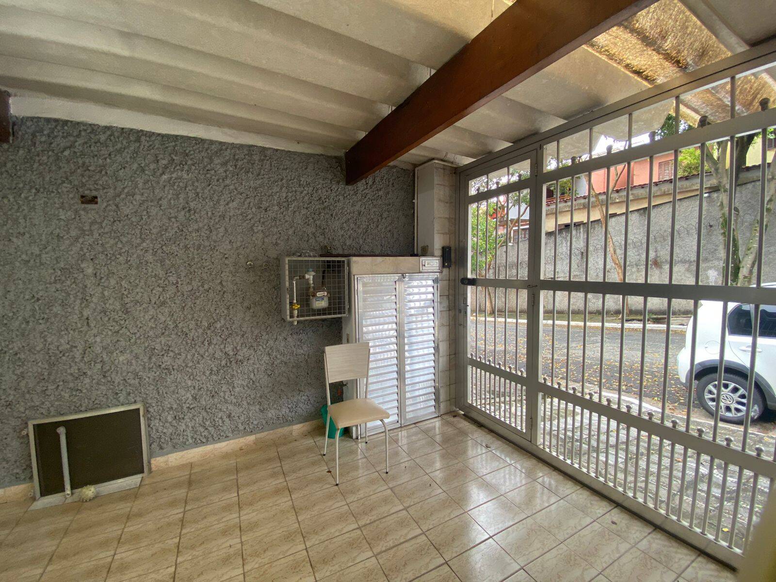 Sobrado à venda com 3 quartos, 200m² - Foto 3