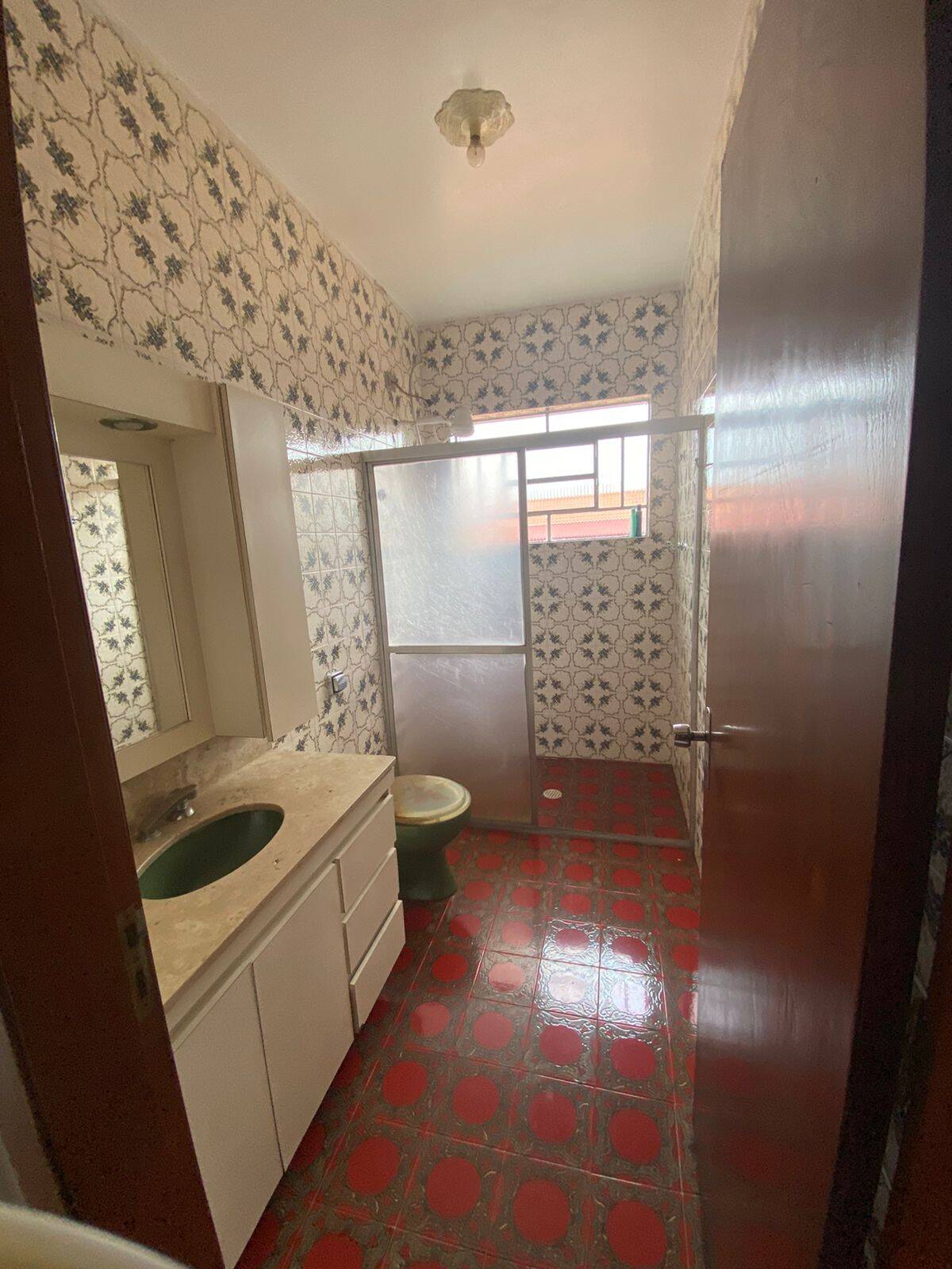 Sobrado à venda com 3 quartos, 200m² - Foto 18