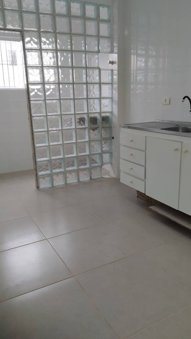 Apartamento à venda com 1 quarto, 44m² - Foto 15