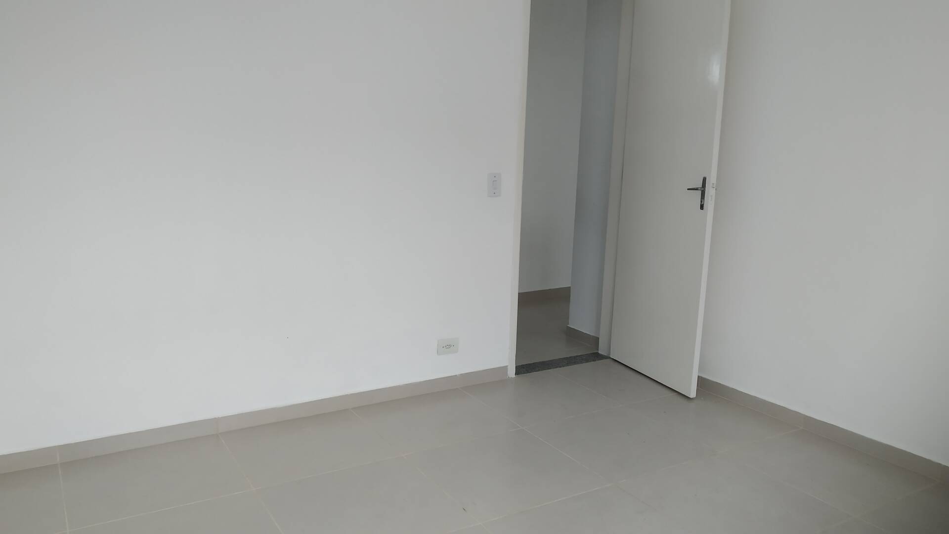 Apartamento à venda com 1 quarto, 44m² - Foto 20