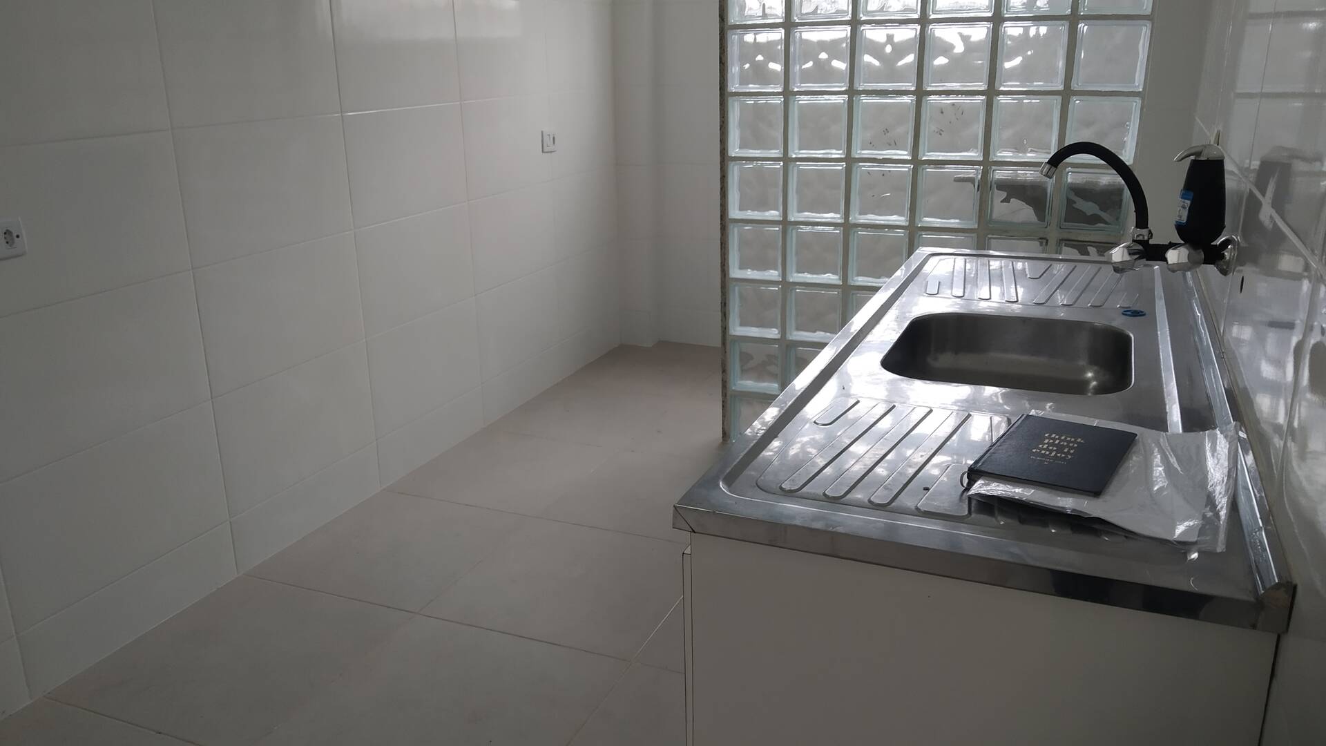 Apartamento à venda com 1 quarto, 44m² - Foto 27