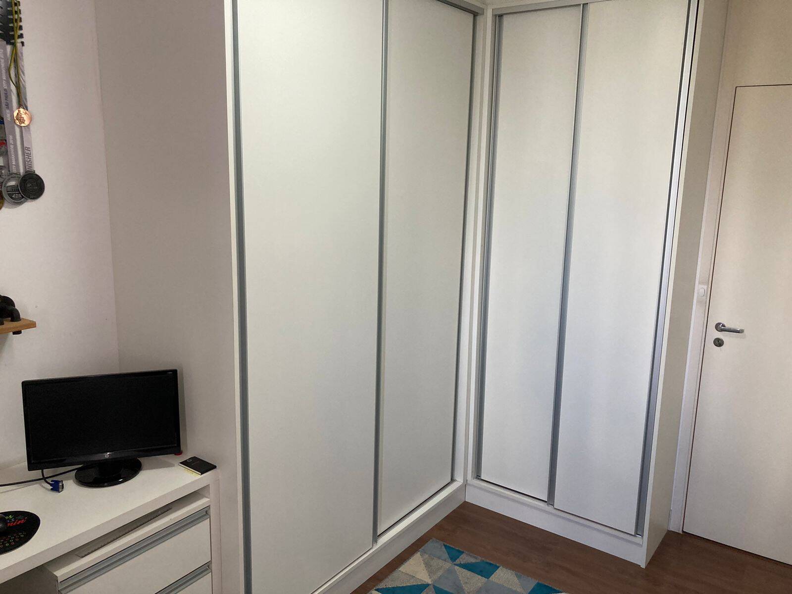 Apartamento à venda com 2 quartos, 64m² - Foto 20