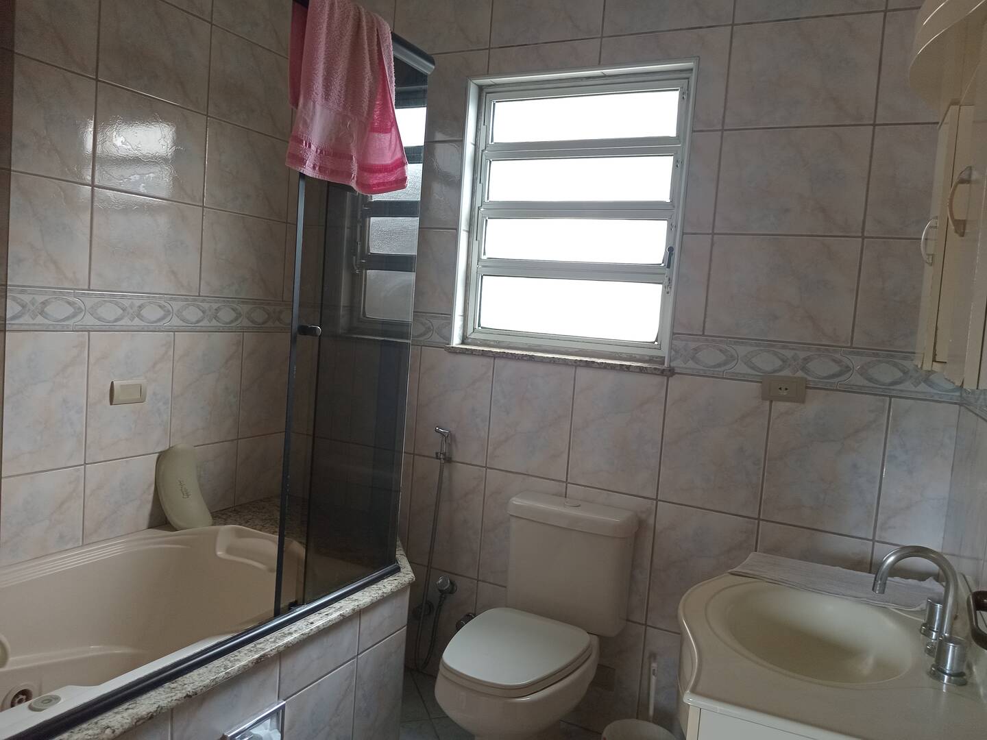 Sobrado à venda e aluguel com 6 quartos, 332m² - Foto 33