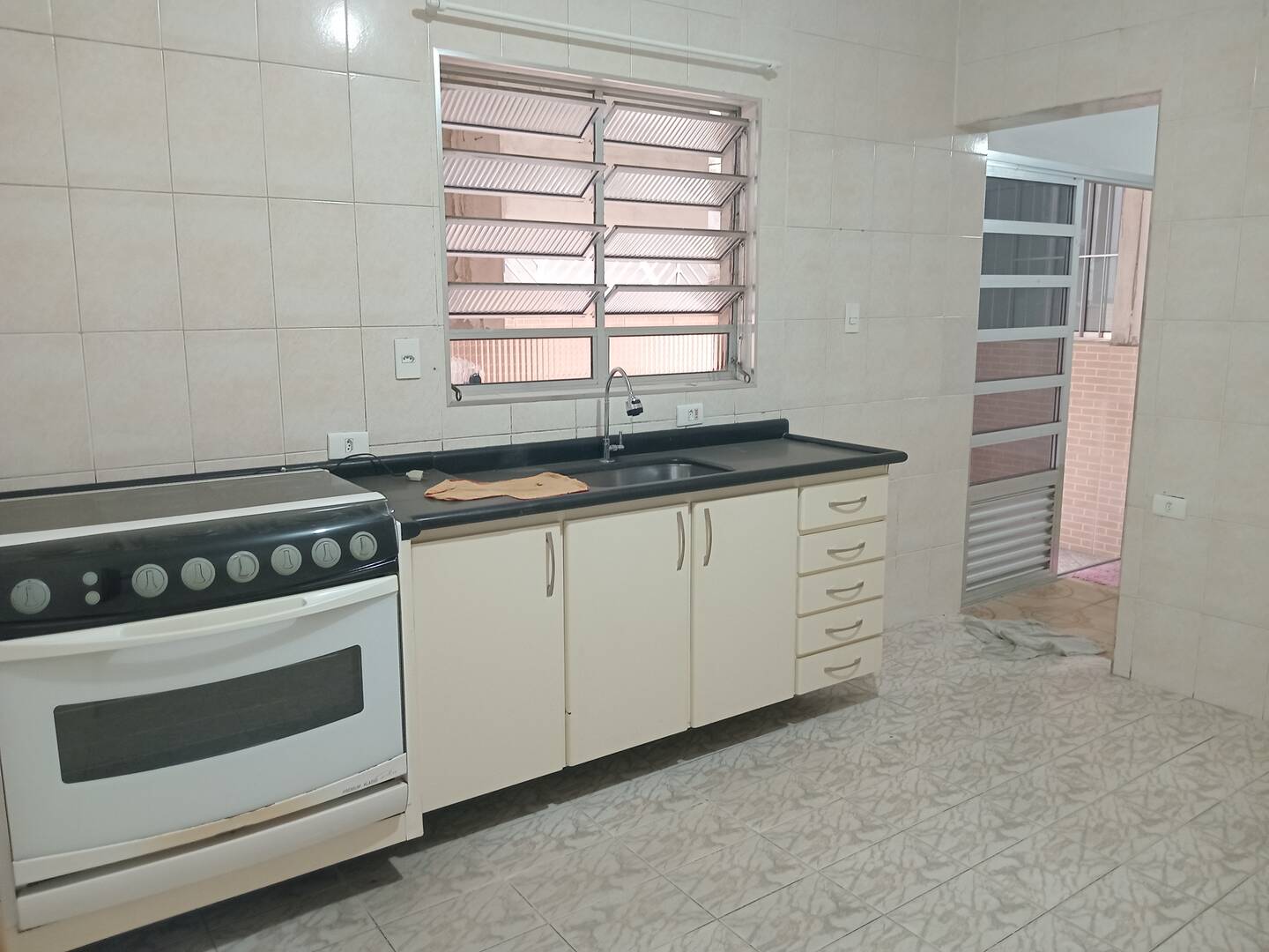 Sobrado à venda e aluguel com 6 quartos, 332m² - Foto 57