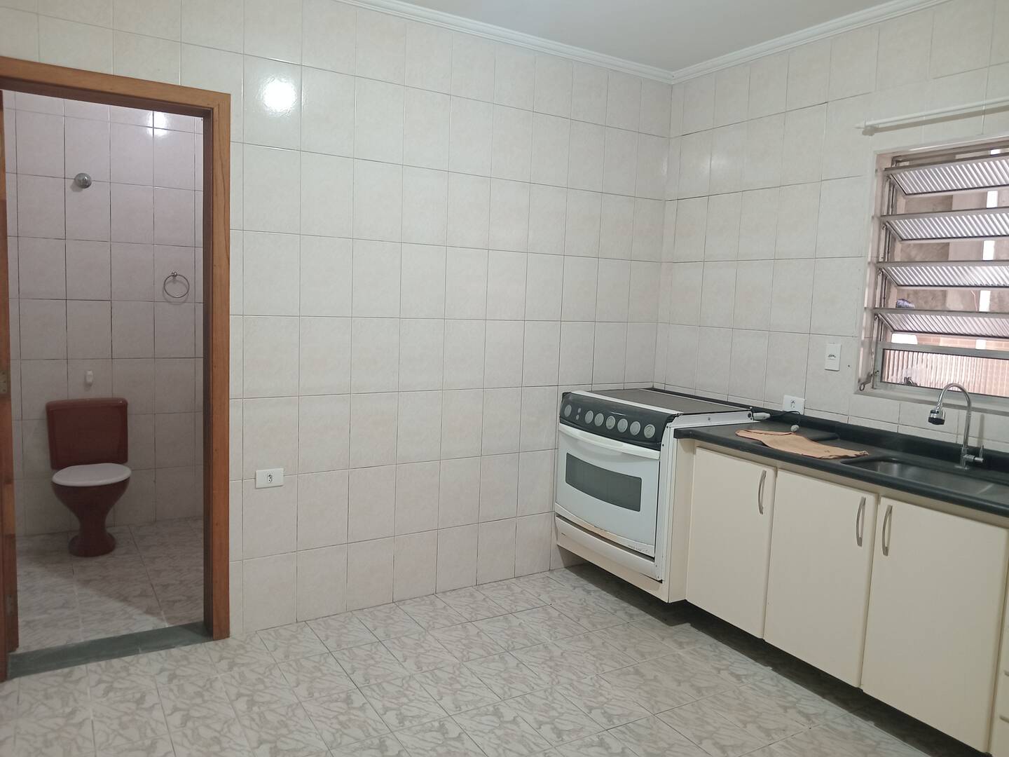 Sobrado à venda e aluguel com 6 quartos, 332m² - Foto 59