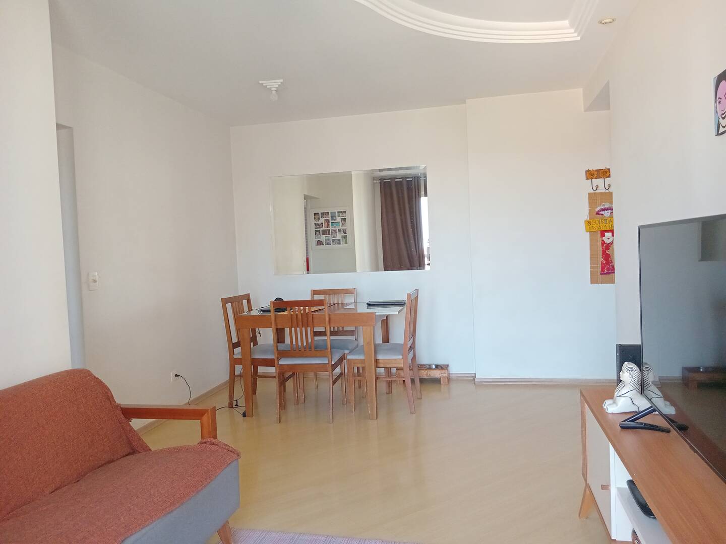 Apartamento à venda com 2 quartos, 64m² - Foto 3