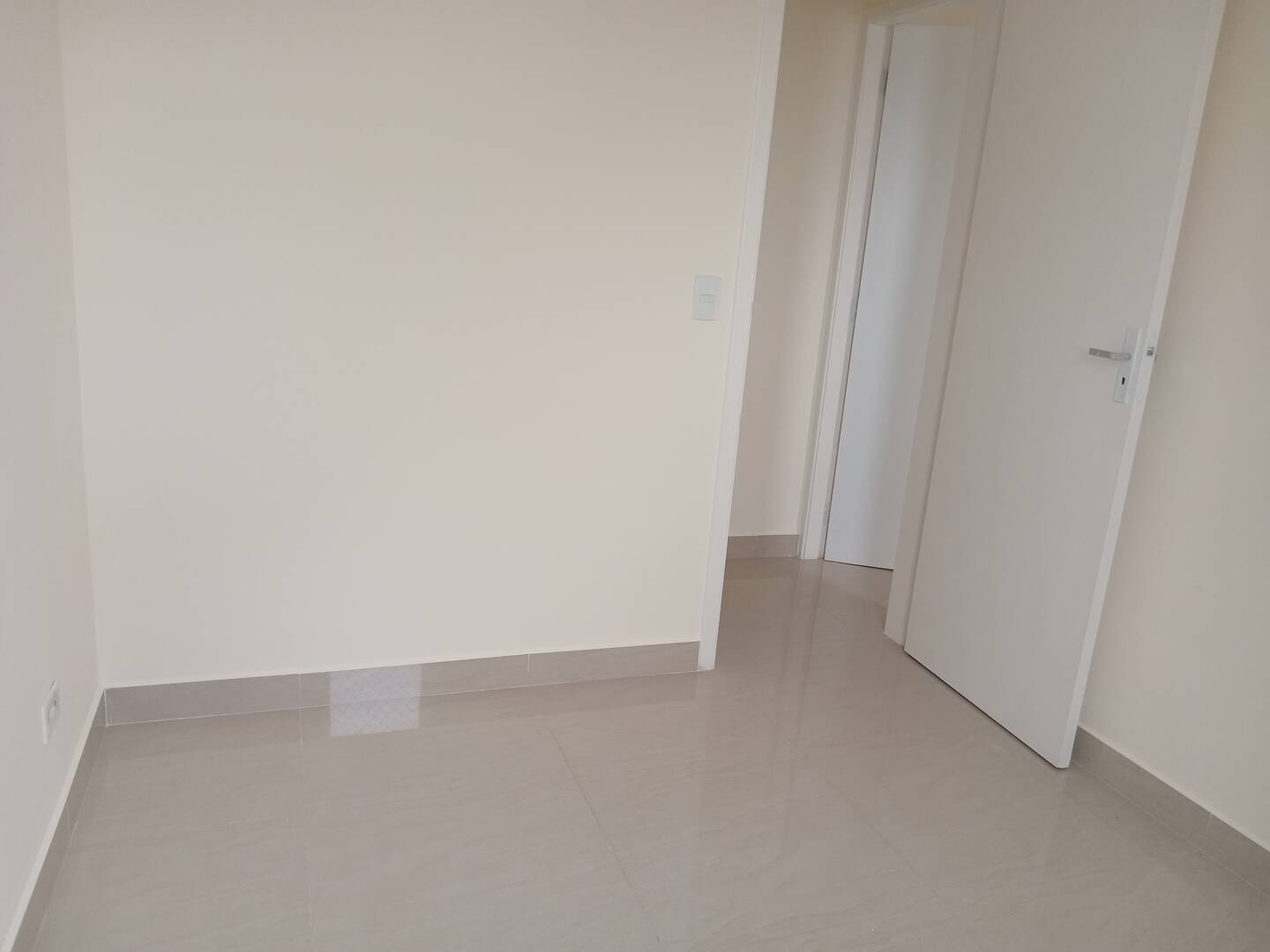 Apartamento à venda e aluguel com 2 quartos, 50m² - Foto 23