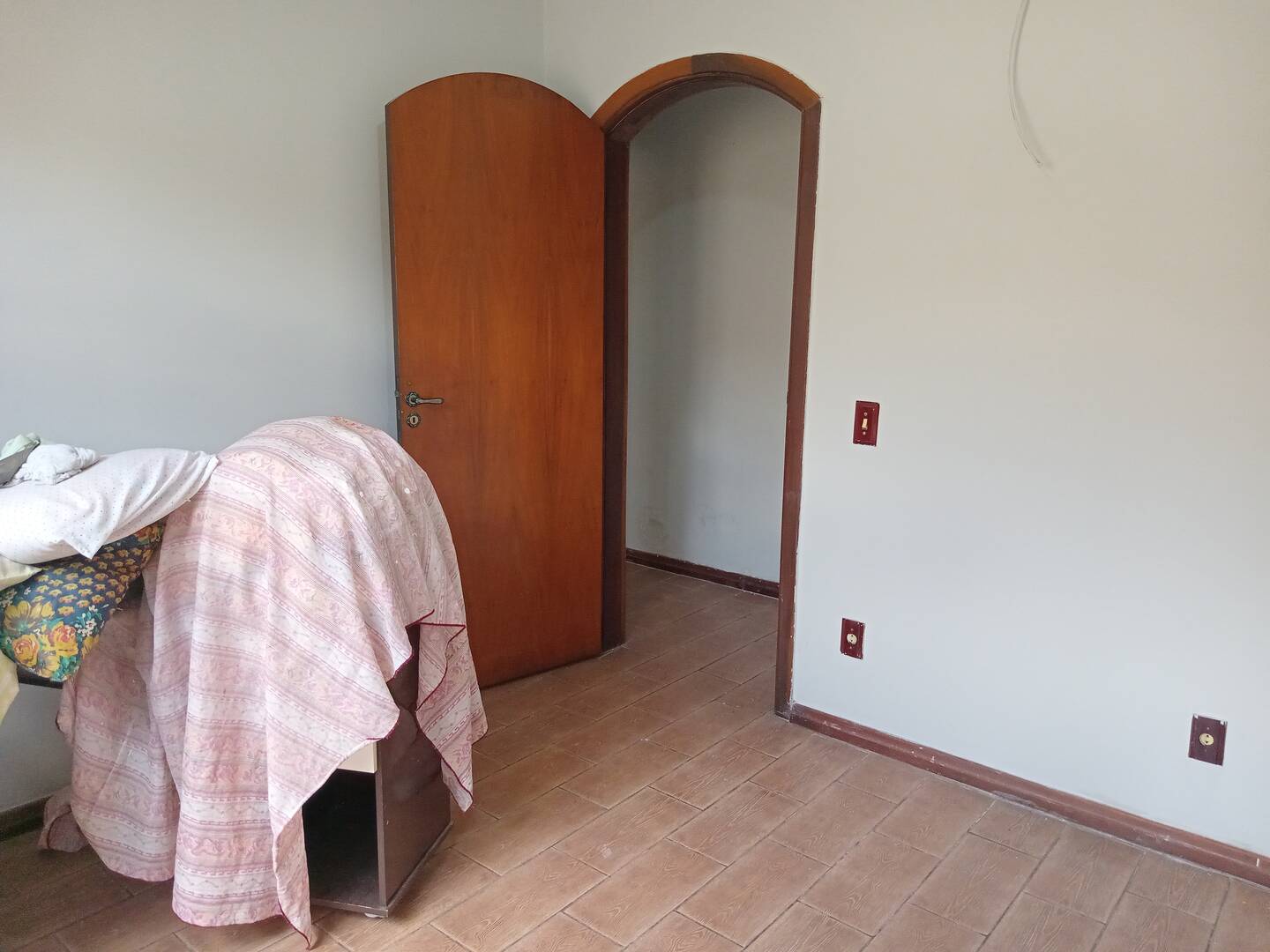 Sobrado à venda e aluguel com 3 quartos, 343m² - Foto 8